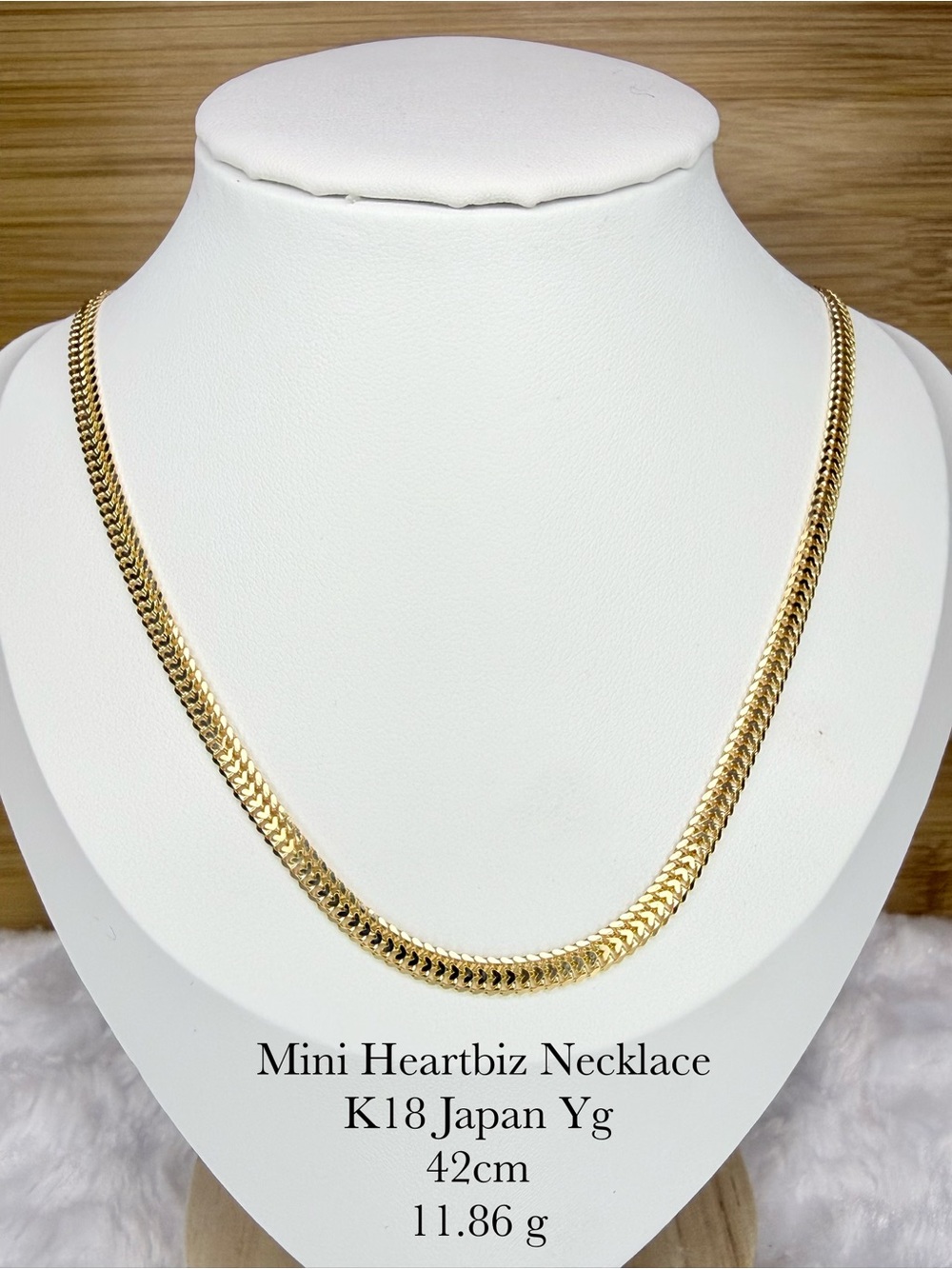 Mini Heartbiz 18K Yellow Gold Herringbone Necklace